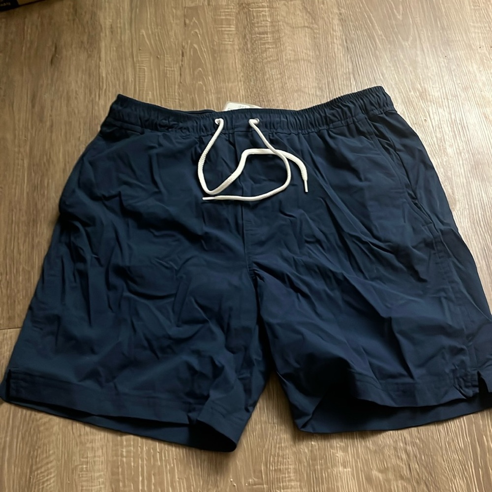 Everlane NWT Dark Blue Swim Trunks